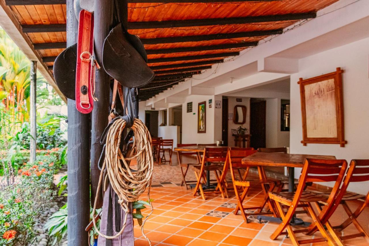 Hotel Casa Baquero El Cairo  Eksteriør billede